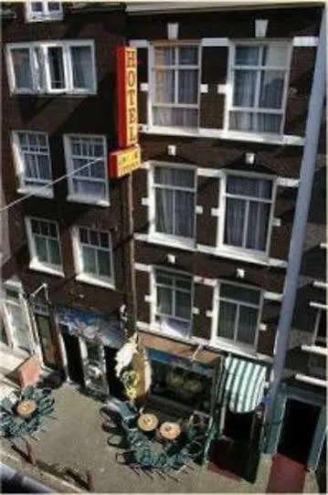 Amsterdam Hostel Uptown 2*,  Netherlands